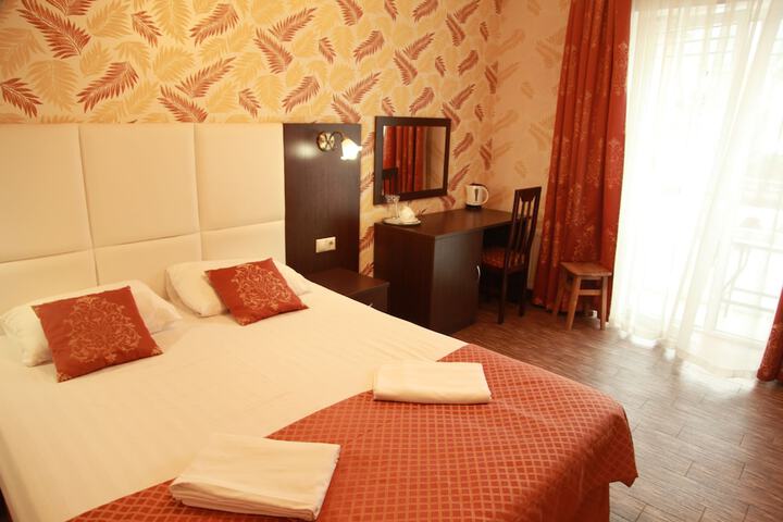 Room 19 of 34
