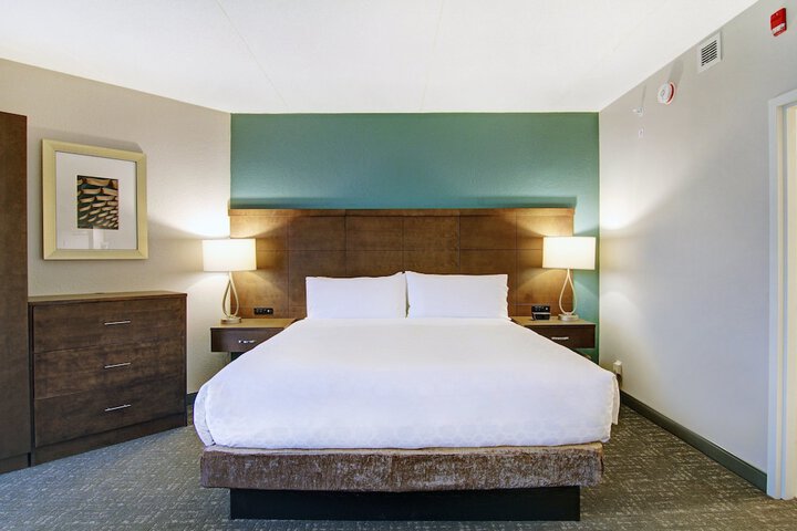 Suite Queen Bed 2 Bedrooms (16 of 26)