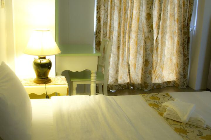 Room 11 of 55