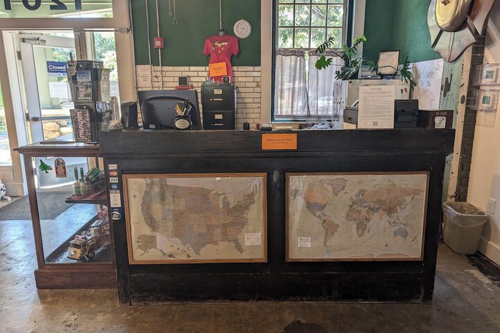 Hotel Interior 4 of 52