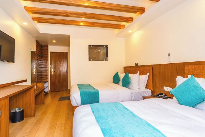 Room 20 of 39