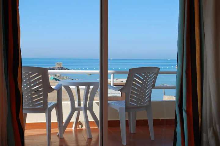 Terrace/Patio 2 of 14