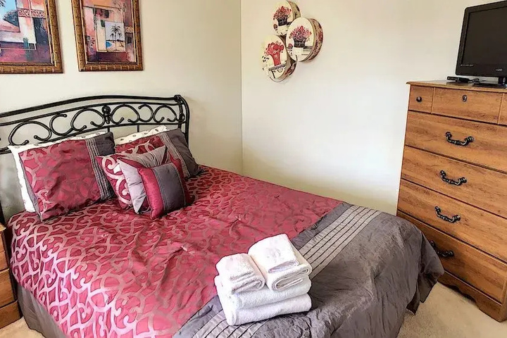 Room 2 of 21