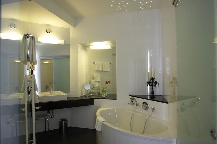 Bathroom Vanities