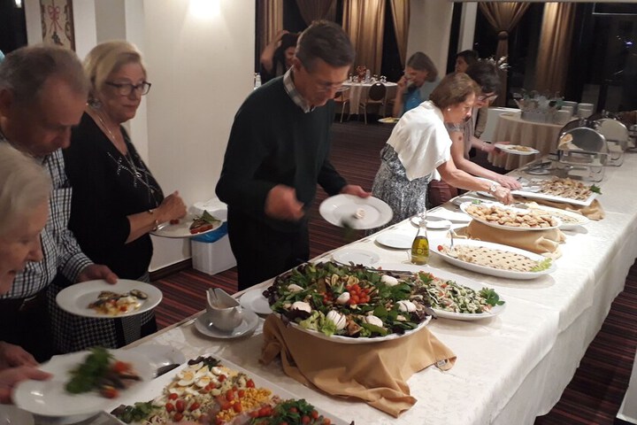 Dining 50 of 81