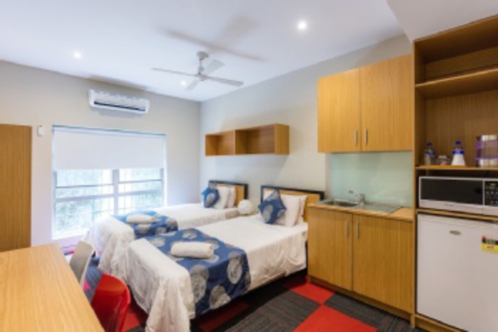 Room 261 of 288