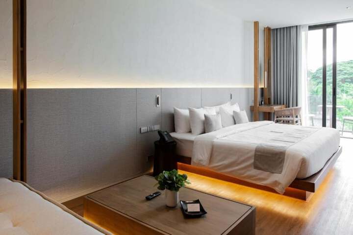 Room 7 of 150