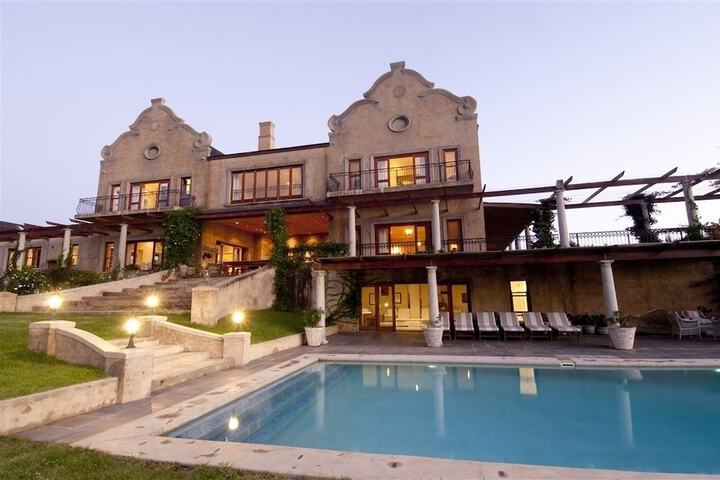Hero Image 1 of 45