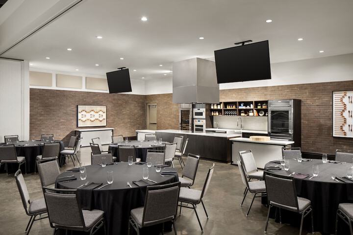 Meeting facility