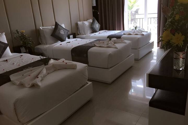 Room 8 of 59
