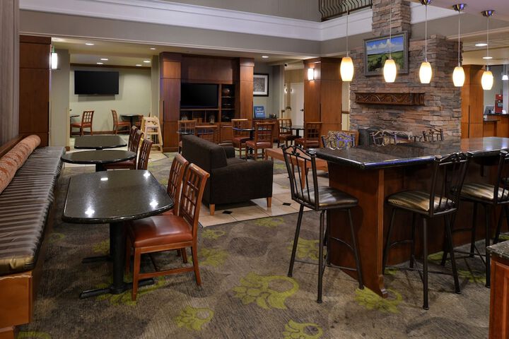 Breakfast/Coffee Service 79 of 105