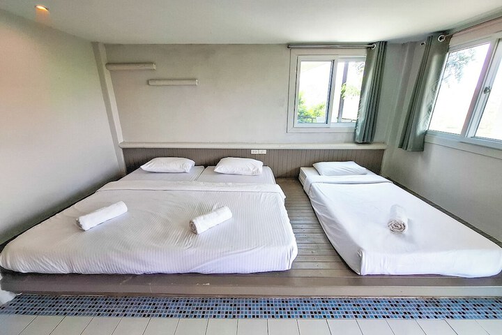 Room 17 of 111