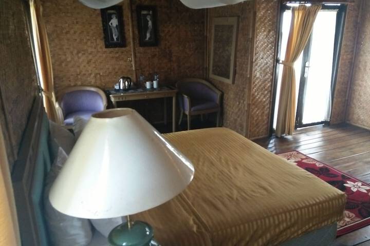 Room 97 of 184