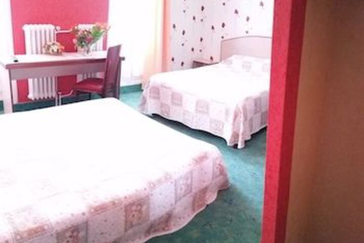 Room 24 of 46