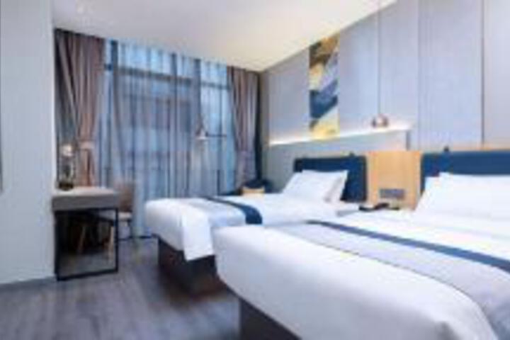 Room 21 of 23