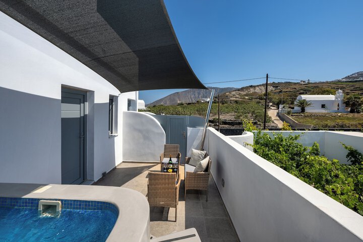 Terrace/Patio 17 of 36