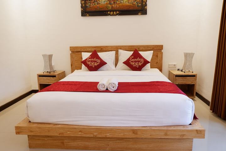 Room 3 of 9