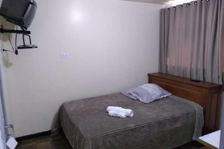 Room 6 of 6