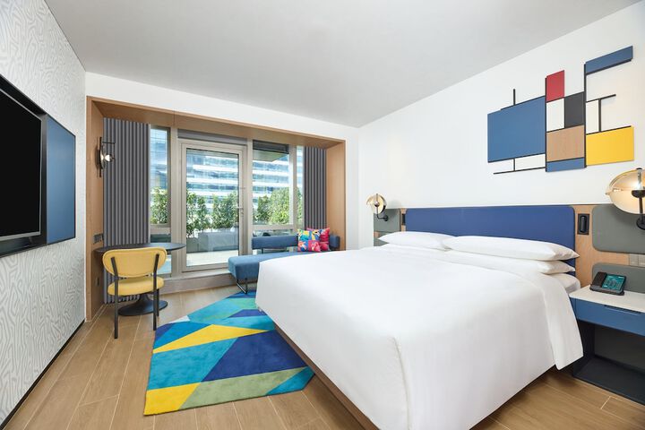 Room 5 of 30