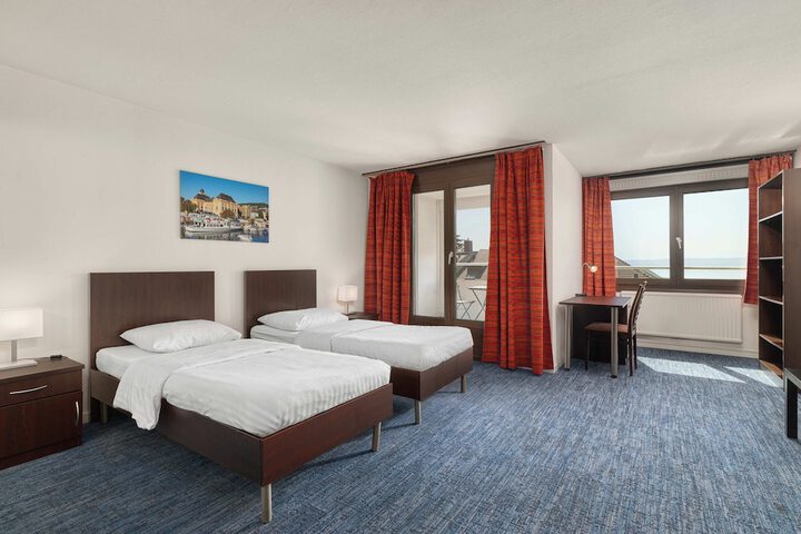 Neuchatel City Hotel