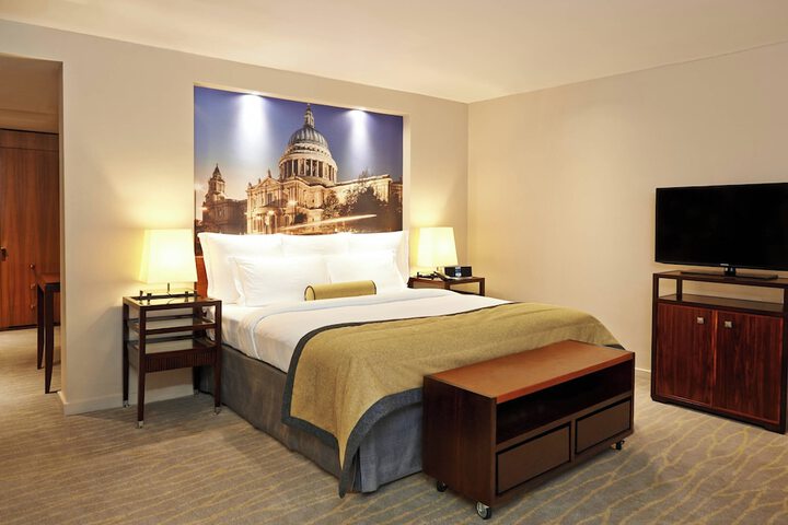 Room 20 of 73