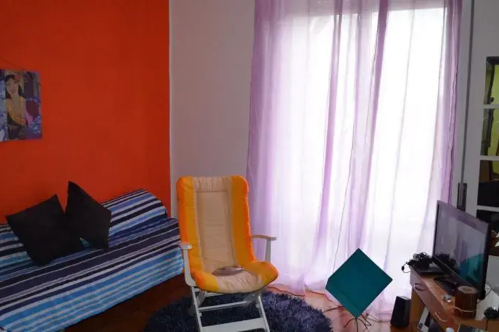 Room 2 of 16