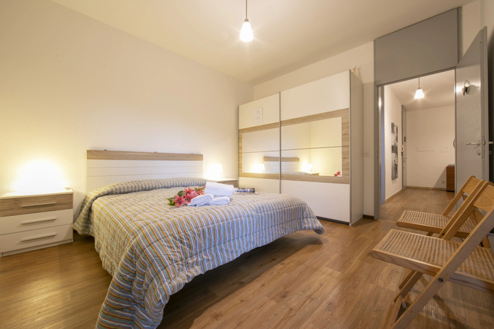 Room 6 of 11