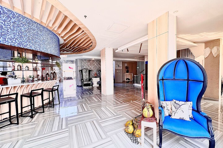Hotel Interior 4 of 45