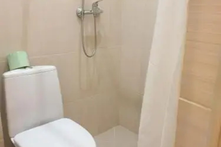 Room 9 of 9