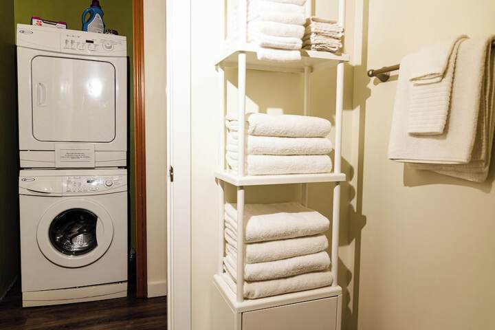 Laundry 16 of 19