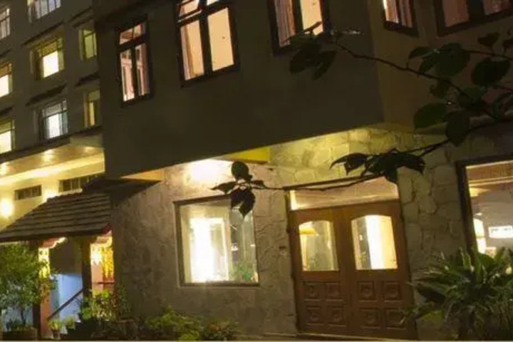 Hotel 7 of 11