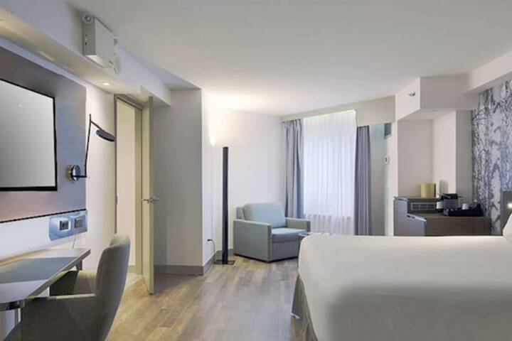 Room 16 of 58