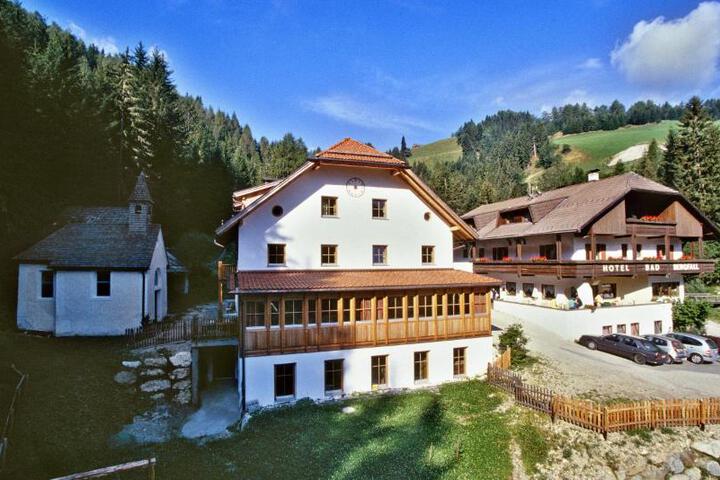 General 4 of 20