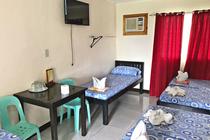 Room 19 of 32