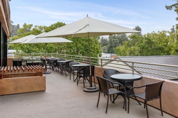 Terrace/Patio 16 of 43