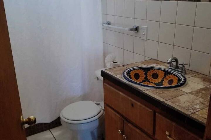 Room 26 of 33