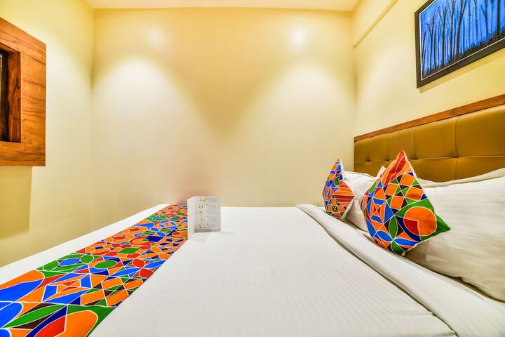 Room 4 of 19