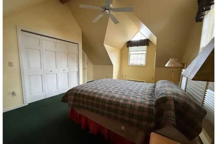 Room 57 of 135