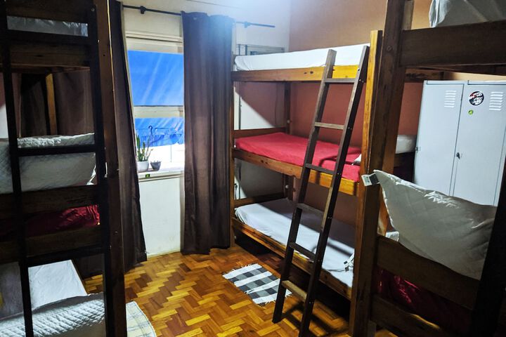 Room 5 of 60