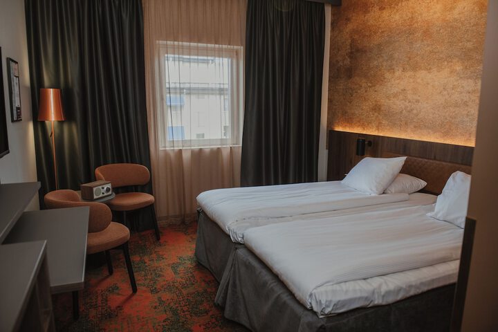 Room 20 of 84