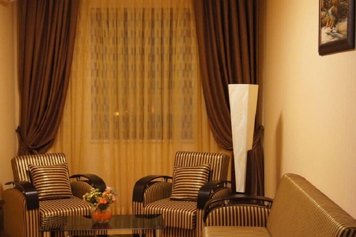 Room 14 of 26