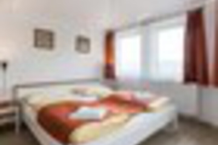 Room 20 of 75