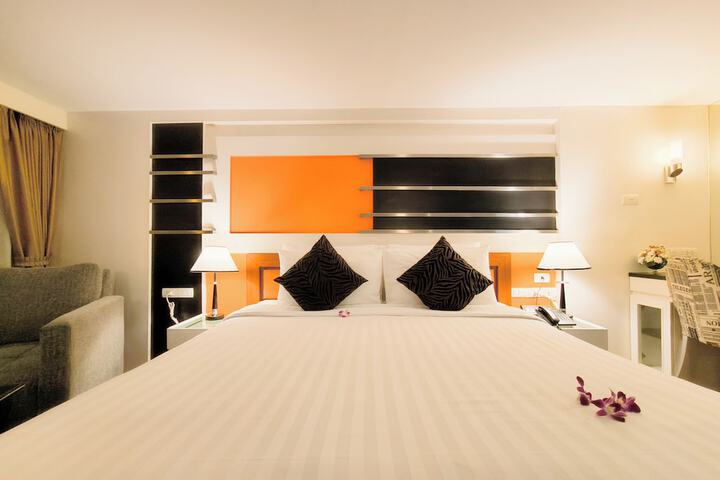 Room 21 of 60