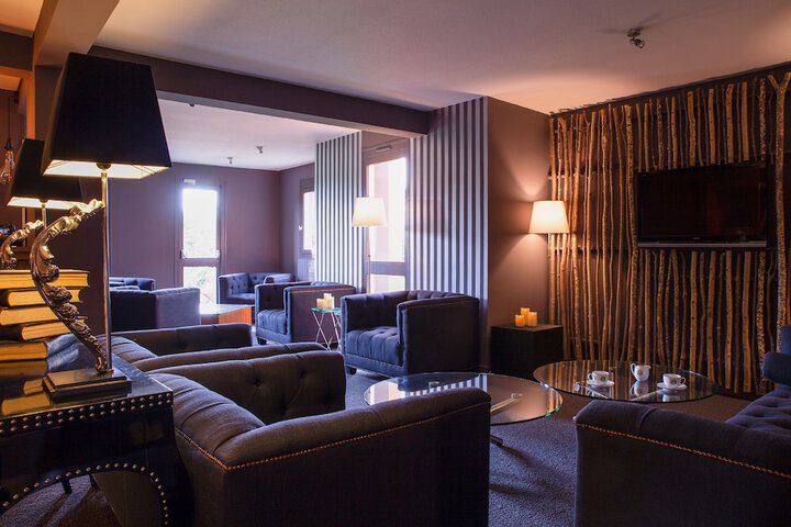 Hotel Interior 2 of 14
