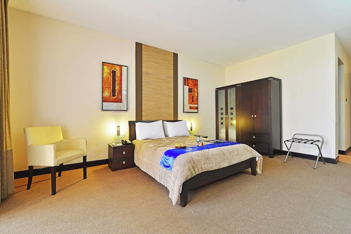 Room 7 of 42