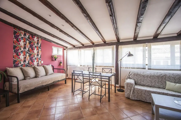 Room 3 of 18