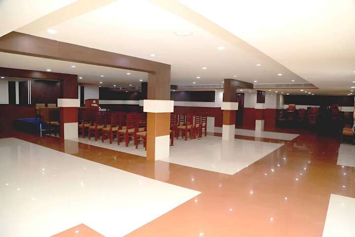 Ballroom/Hall 29 of 35