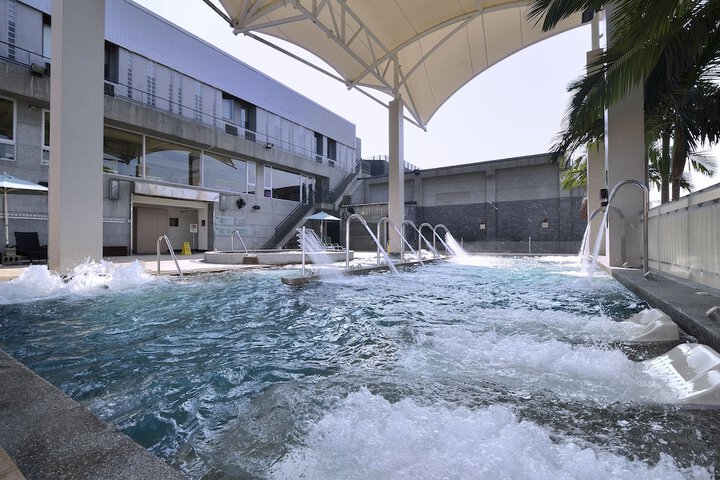Spa 18 of 40