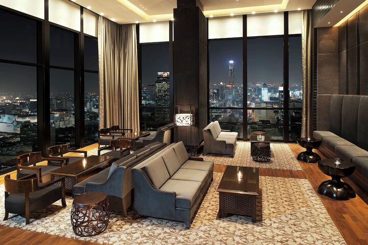 Lounge 188 of 234