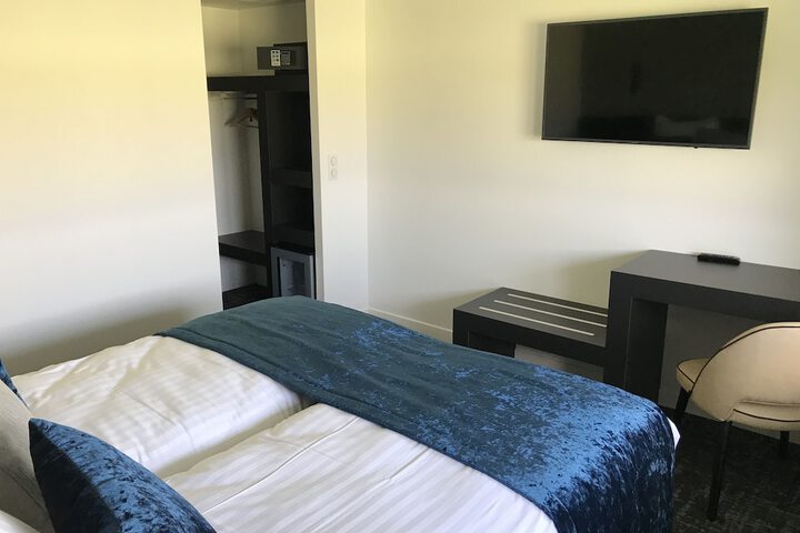 Room 15 of 86